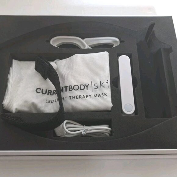 Currentbody LED Mask - Picture 4 of 11